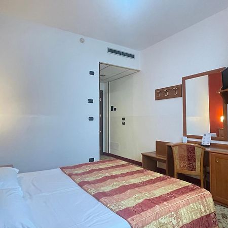 Vald Hotel Валь-делла-Торре Экстерьер фото