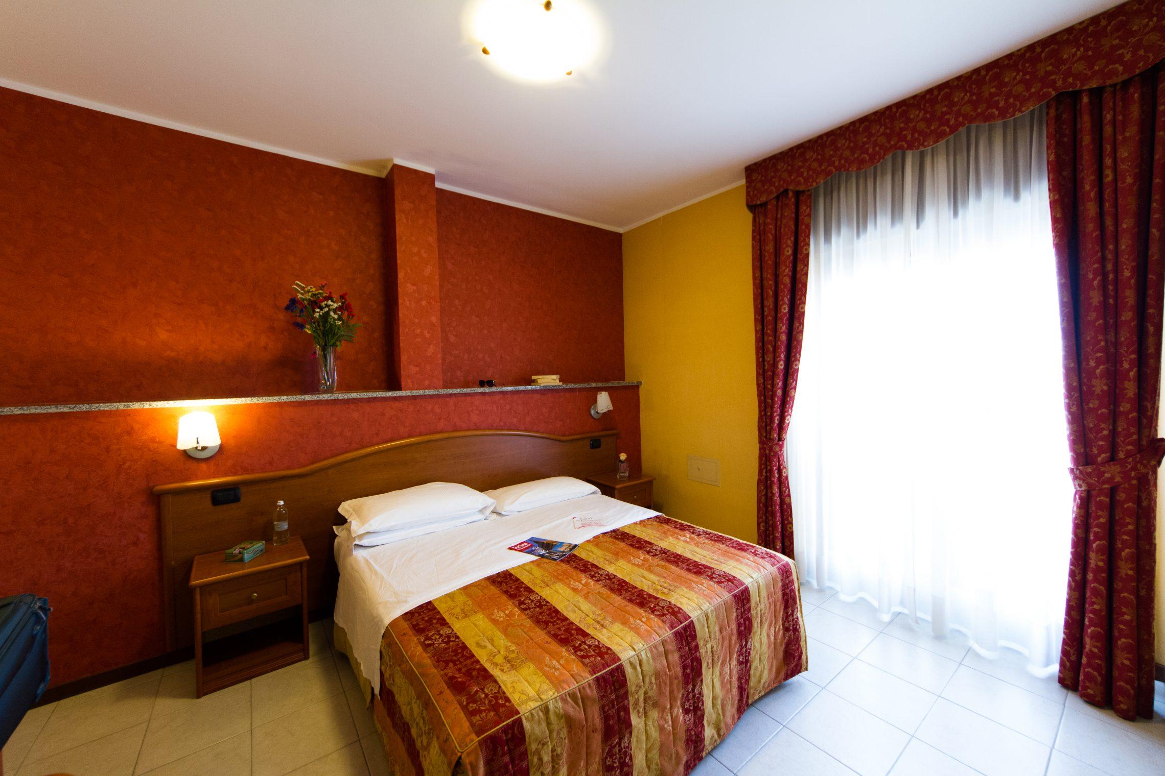 Vald Hotel Валь-делла-Торре Экстерьер фото
