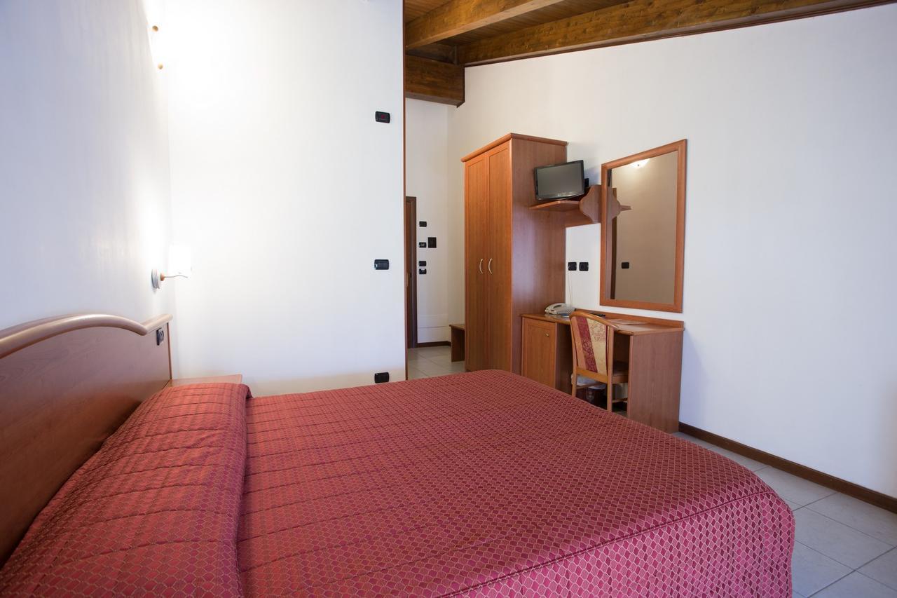 Vald Hotel Валь-делла-Торре Экстерьер фото